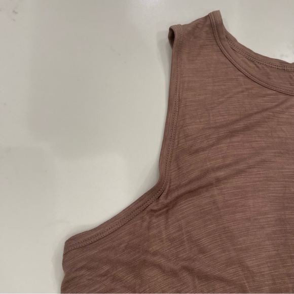 NWOT! Old Navy Brown Long Tank Top - Picture 7 of 14